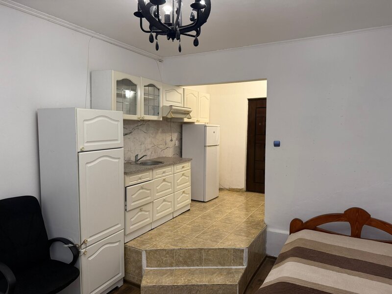 Drumul Taberei garsoniera 28 mp Plaza